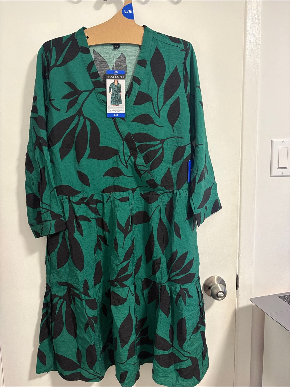 Tahari 3/4 Sleeve Dress